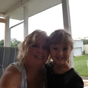 Meet your Posher, Laurie